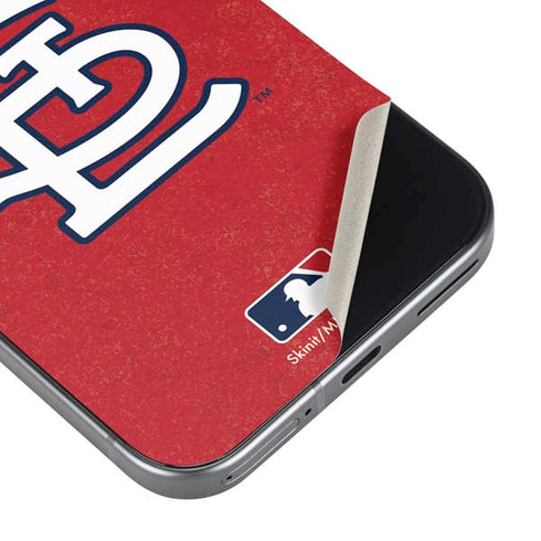 MLB St. Louis Cardinals - Solid Distressed Pixel 9 Pro XL Skin